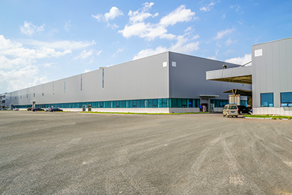 warehouse2-418X279